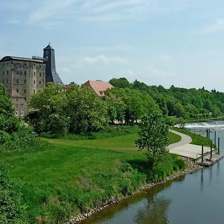 Gaeste Und Geschaeftswohnung Stolle Bad Dürrenberg Exterior foto