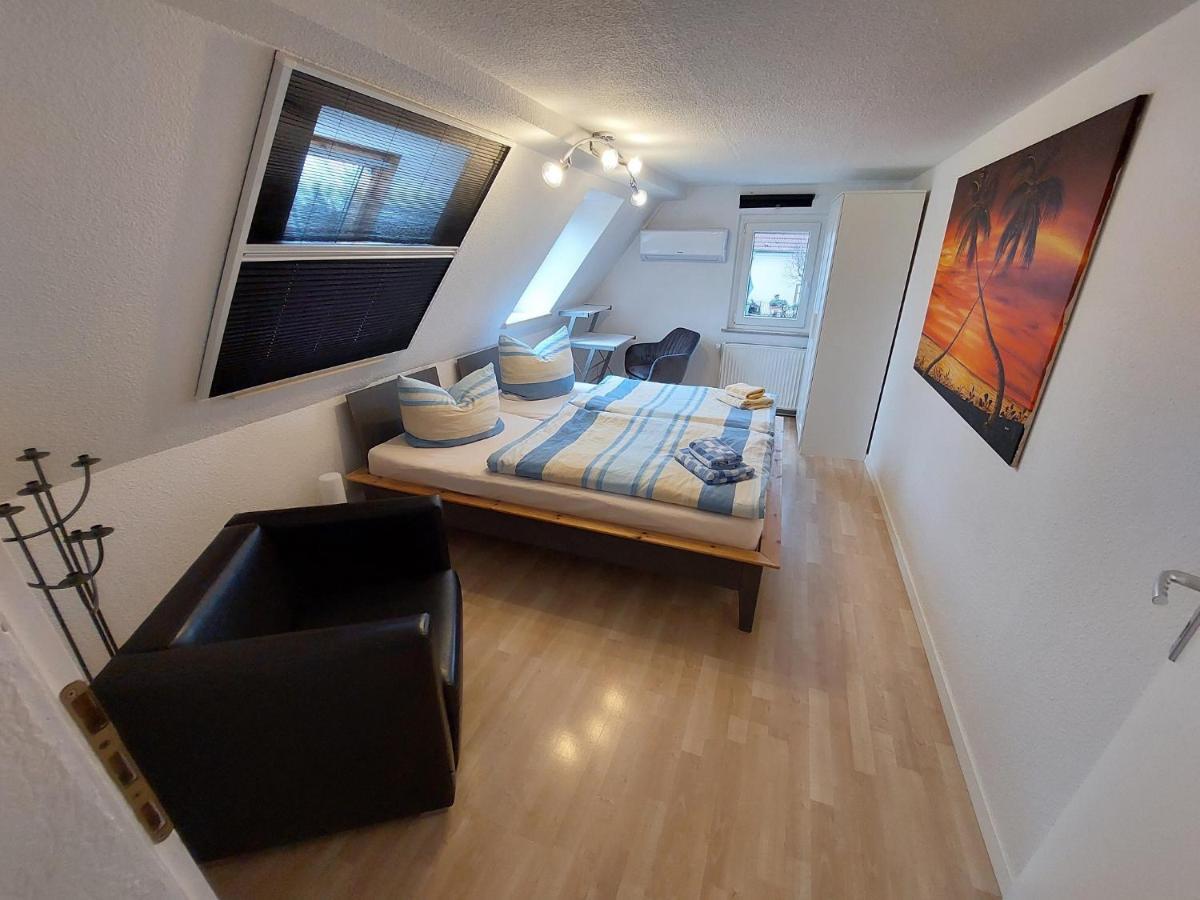 Gaeste Und Geschaeftswohnung Stolle Apartment *
